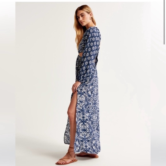 Abercrombie Blue Floral Maxi Dress - Picture 2 of 7